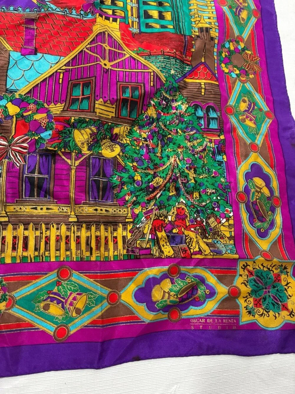 Oscar De La Renta Studio 100% Silk Christmas Village Scarf Multicolor vintage